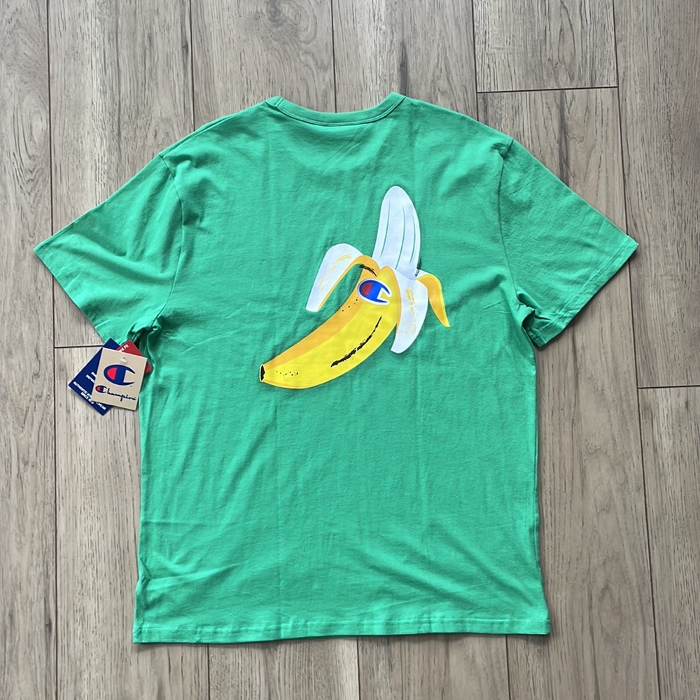 NWT Champion Banana Standard Fit Green T-Shirt - Picture 3 of 4